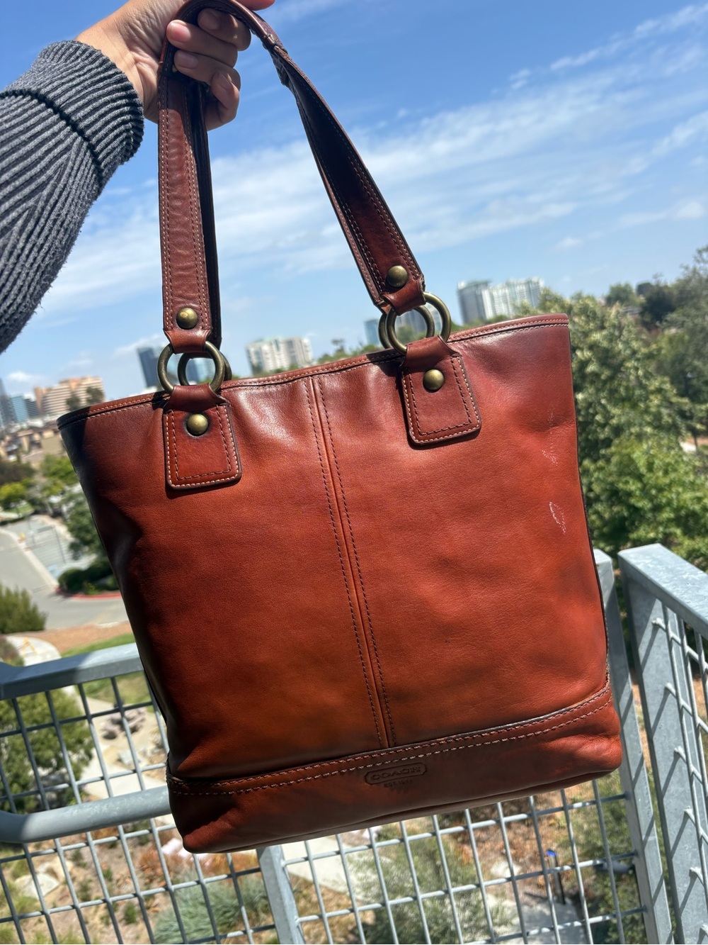 Coach Whiskey 65th Anniversary Tote with Front Pockets - Picture 2 of 16
